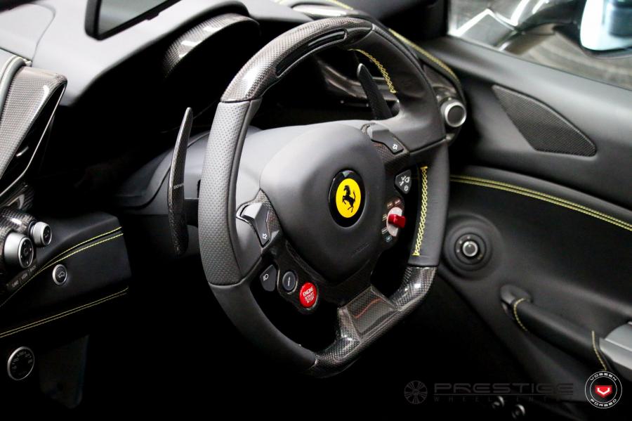 Детали интерьера Ferrari 488 Spider on Vossen Wheels (VPS-314) 2016 года  (фото 24 из 25)